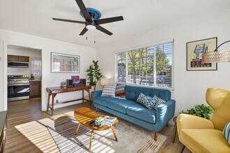 70-80 Locust St in Reno, NV - Building Photo - Building Photo