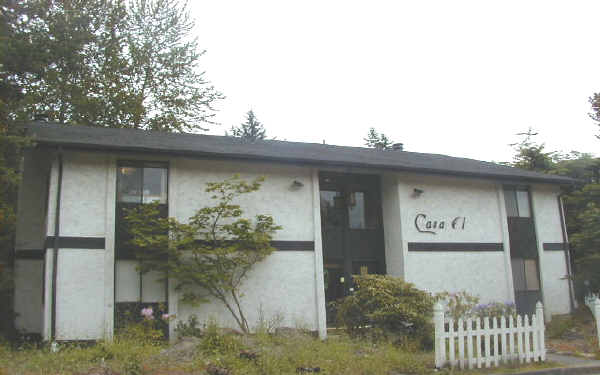 6106 NE 192nd Pl in Kenmore, WA - Building Photo