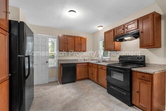 7122 Dawson Pl in Jennings, MO - Building Photo - Building Photo