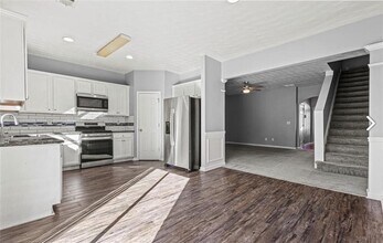 1332 Adcox Square in Stone Mountain, GA - Building Photo - Building Photo