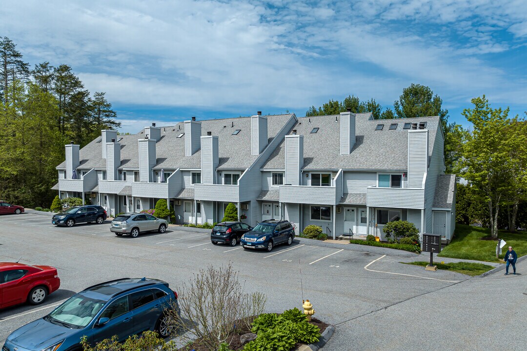 Country Woods of Torrington in Torrington, CT - Building Photo