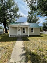 211 W Elm Ave in Saratoga, WY - Building Photo - Building Photo