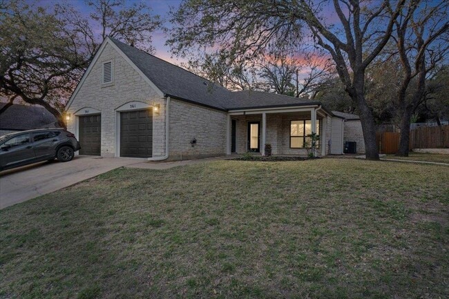 361 Fantail Loop in Austin, TX - Building Photo - Building Photo