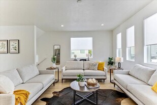 1055 W 550 S in American Fork, UT - Building Photo