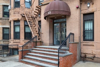 45 Westland Ave in Boston, MA - Foto de edificio - Building Photo