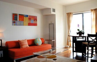 17 Otis St, Unit 601 in Cambridge, MA - Building Photo - Building Photo