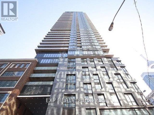 115-2115 Blue Jays Way in Toronto, ON - Building Photo