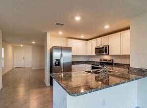 649 Sunlit Coral St in Ruskin, FL - Building Photo - Building Photo