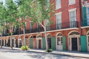 612 Julia St in New Orleans, LA - Building Photo
