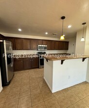 107 W Paseo Celestial in Sahuarita, AZ - Building Photo - Building Photo