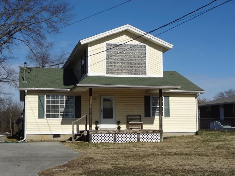 510 Glen Lily Rd in Bowling Green, KY - Foto de edificio