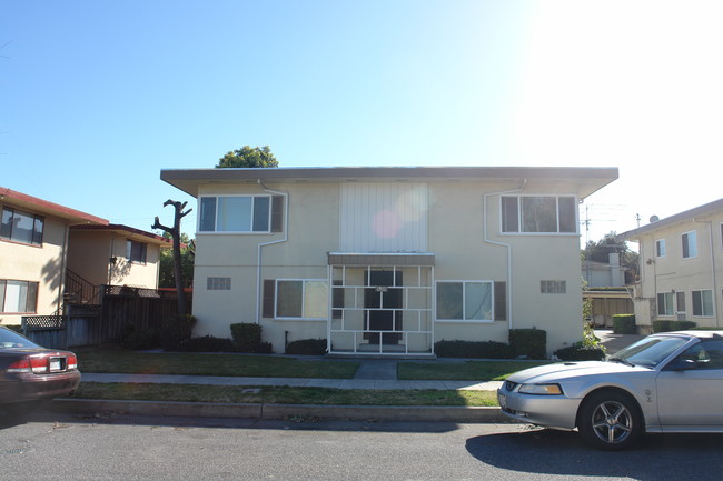 1910 Davis St in San Jose, CA - Building Photo - Building Photo