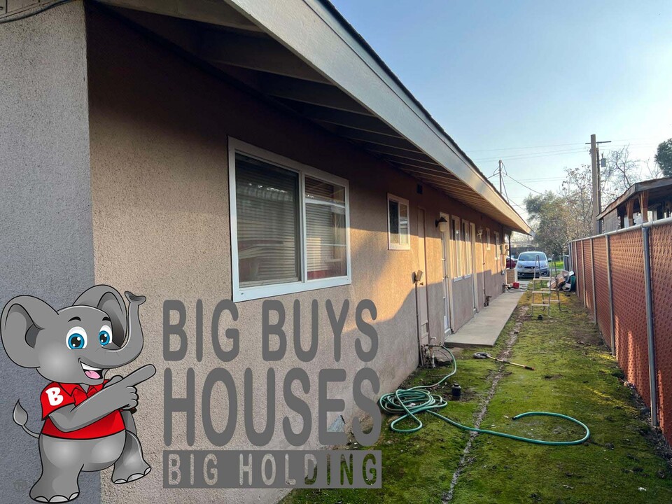 3638 E Granite St in Friant, CA - Building Photo
