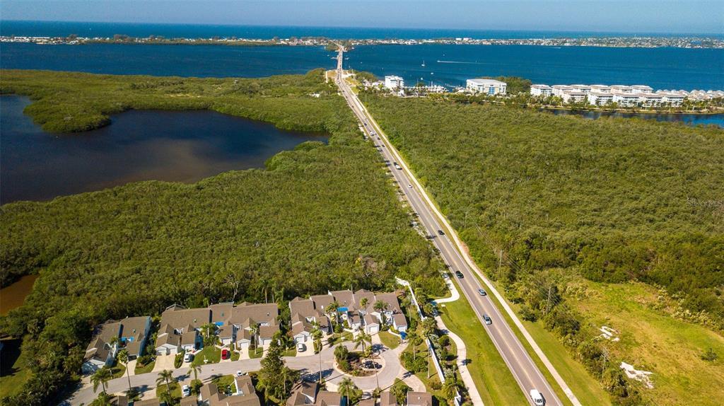 502 Sanderling Cir in Bradenton, FL - Foto de edificio