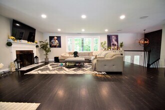 479 Westfield St in Dedham, MA - Building Photo - Building Photo