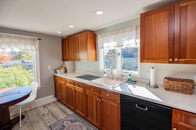 57 Summer St in Salem, MA - Building Photo - Building Photo