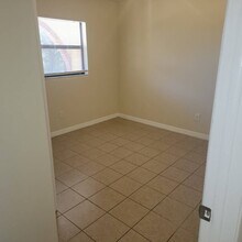 4030 78th Ave N, Unit 11 in Pinellas Park, FL - Building Photo - Building Photo