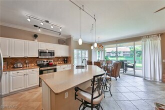 5105 Cedar Springs Dr in Naples, FL - Building Photo - Building Photo