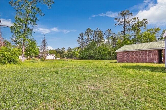 property at 27311 Kingport Dr