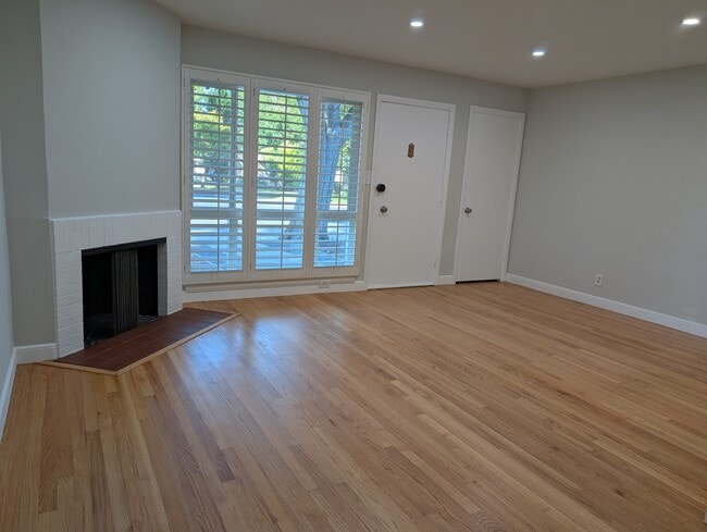property at 443 Laurel St