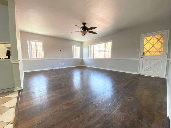 2037 Lime Ave in Long Beach, CA - Building Photo - Building Photo