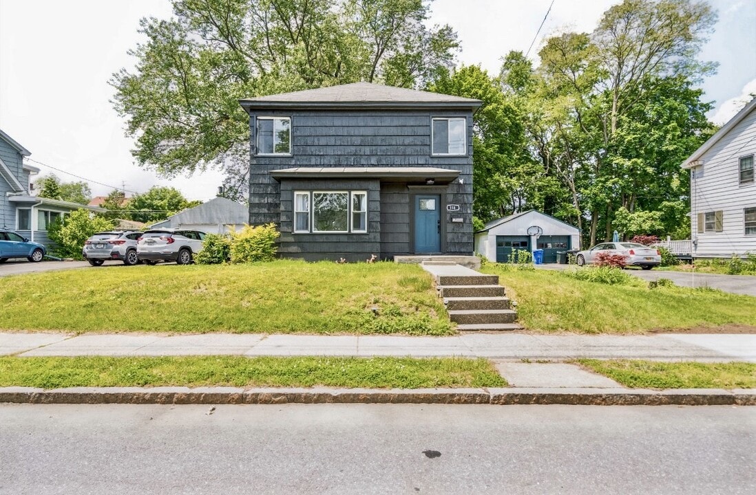 118 Winnie St in Albany, NY - Building Photo