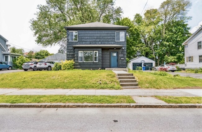 property at 118 Winnie St