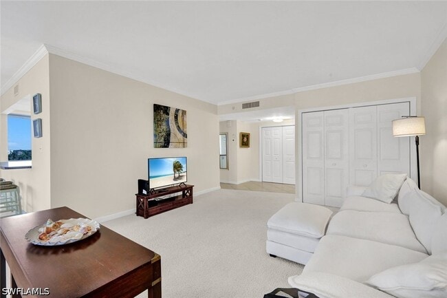 property at 4051 Gulf Shore Blvd N