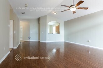 6119 Oak Bluff Way in Greenacres, FL - Building Photo - Building Photo