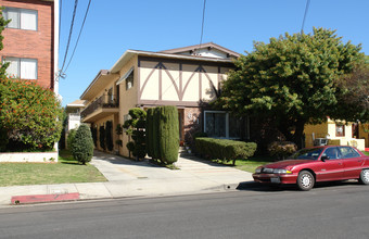 611 E Maple St in Glendale, CA - Building Photo - Building Photo