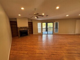 12755 Mill Ridge Dr in Cypress, TX - Building Photo