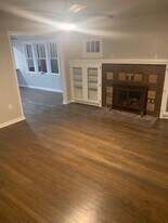 828 S 16th St in Chickasha, OK - Building Photo