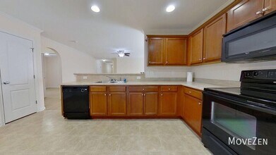 2039 Southern Pine Dr in Leland, NC - Building Photo - Building Photo