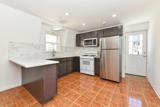520 34th St in Union City, NJ - Building Photo - Building Photo
