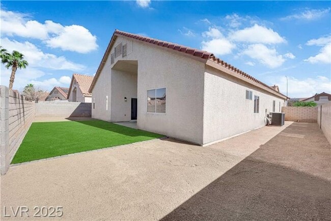 632 Hitchen Post Dr in Henderson, NV - Building Photo - Building Photo