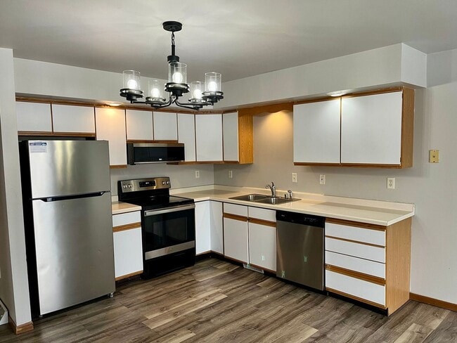 property at 704-706-706 N 16th Ave