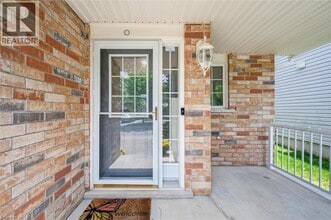 598 Woolgrass Ave in Waterloo, ON - Building Photo - Building Photo