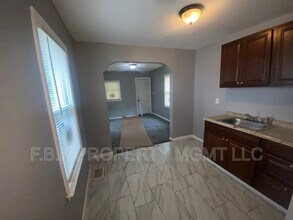 4396 Neff Ave in Detroit, MI - Building Photo - Building Photo