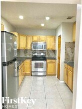 11075 NW 27th Pl in Sunrise, FL - Building Photo - Building Photo