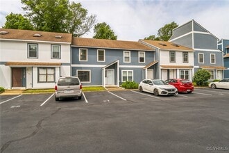 306 Brooke Ave in Virginia Beach, VA - Building Photo - Building Photo
