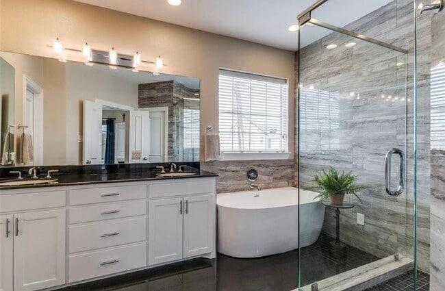 property at 3612 Convent St