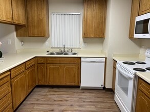 3518 Shawnee Dr in Modesto, CA - Building Photo - Building Photo