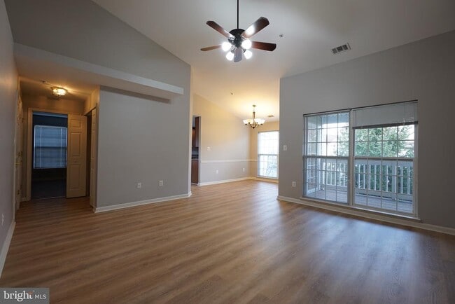property at 2502 Hemingway Dr