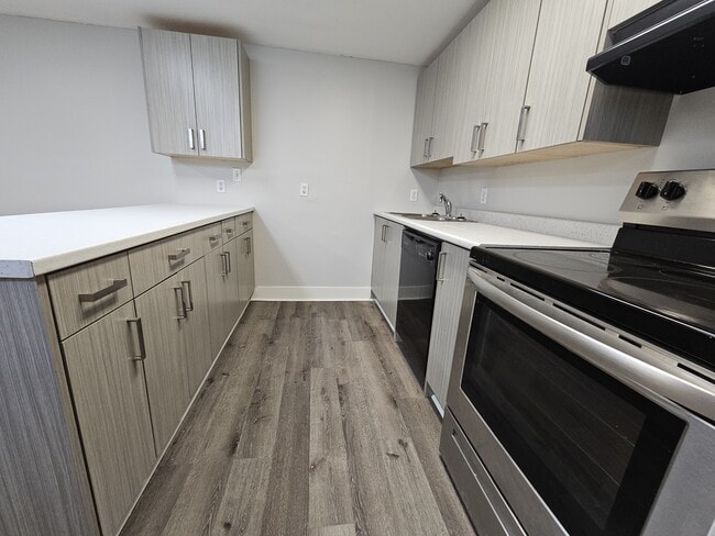 9843 Harrison St in Chilliwack, BC - Building Photo - Building Photo