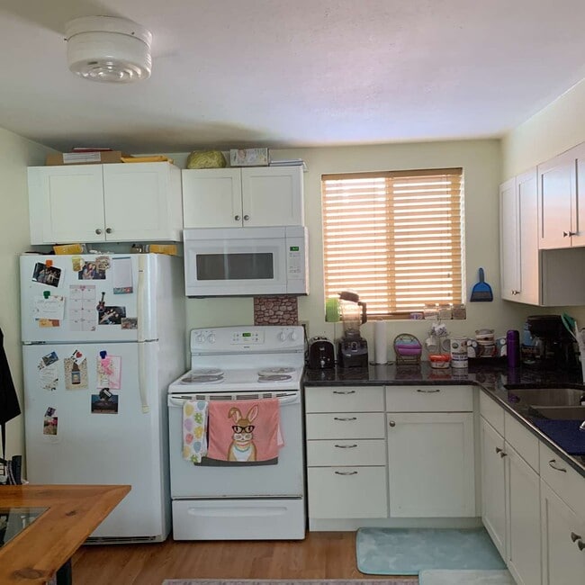 property at 955 Smith Ln