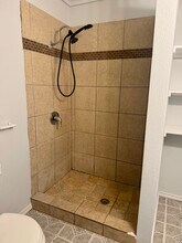 915 Sams Dr in San Antonio, TX - Building Photo - Building Photo