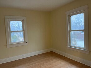 623 Riehl St in Waterloo, IA - Building Photo - Building Photo