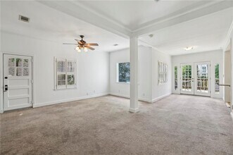 3533 Kingsboro Rd NE in Atlanta, GA - Building Photo - Building Photo