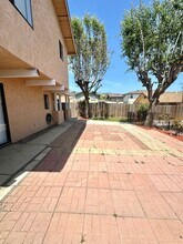 1009 E Haley St in Santa Barbara, CA - Building Photo - Building Photo