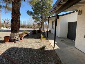 31067 Sage St in Lucerne Valley, CA - Building Photo - Building Photo